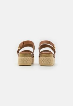 Anna Field Espadrillas - Cognac 9 Anna Field Espadrillas - Cognac -Negozio al dettaglio Anna Field 88bd136690f042e38519bba854108766